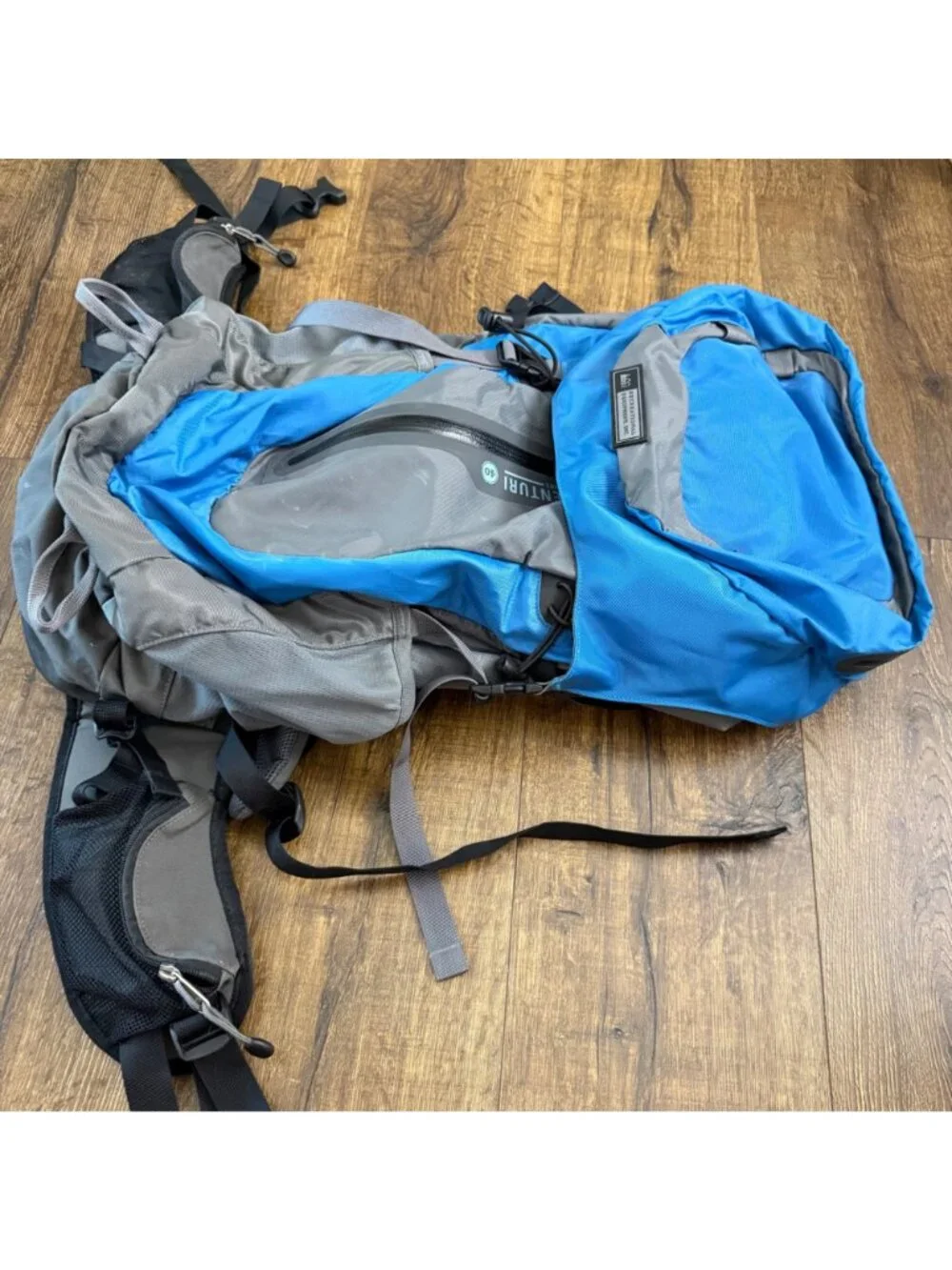 REI Women's Venturi 40 Blue & Gray Backpack Daypack Ventilated Mesh